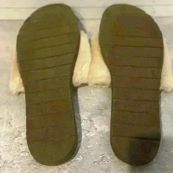 Anne Klein Faux Fur Slippers - Picture 6 of 7